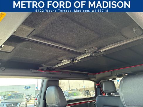 Used 2024 Ford Bronco Black Diamond w/ Sasquatch Package image 34