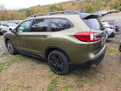 New 2025 Subaru Ascent Bronze Edition image 3