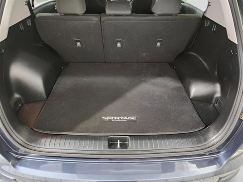 Used 2020 Kia Sportage LX image 24