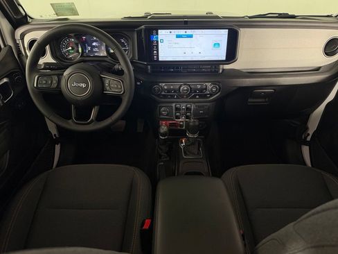 Used 2025 Jeep Wrangler Unlimited Sport S 4xe AWD/4WD image 12