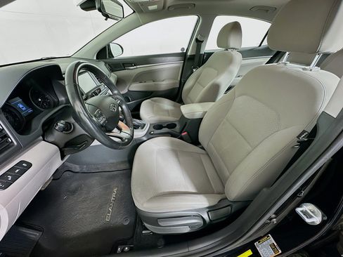 Used 2020 Hyundai Elantra Value Edition image 13