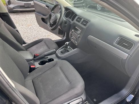 Used 2015 Volkswagen Jetta SE FWD image 16