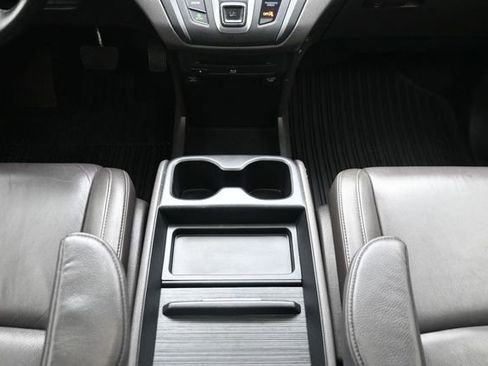 Used 2019 Honda Odyssey EX-L image 24