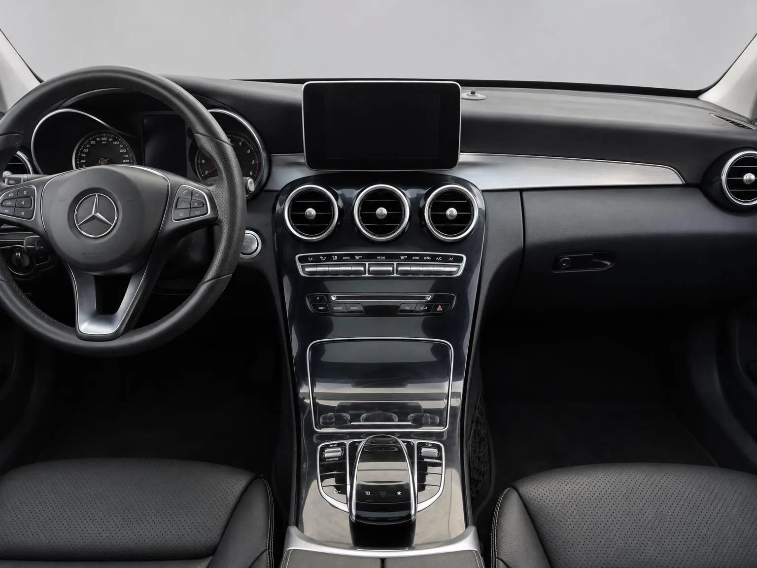 Used 2016 Mercedes-Benz C 300 4MATIC Sedan image 26