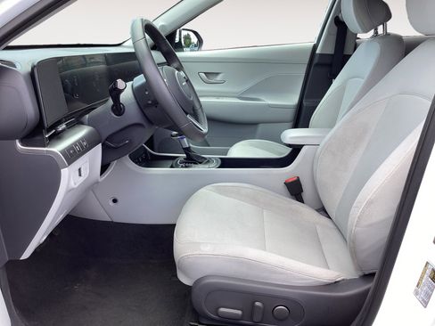 Used 2024 Hyundai Kona SEL FWD image 23