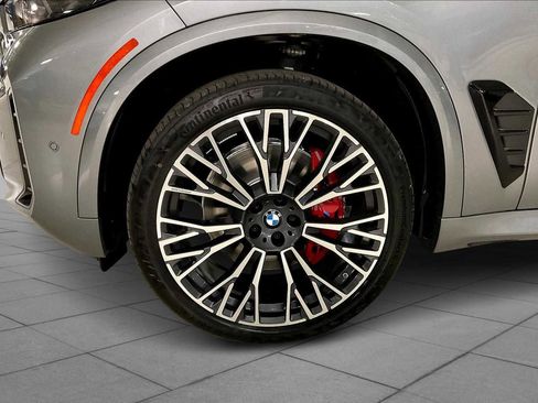 Used 2026 BMW X5 sDrive40i w/ M Sport Package image 11