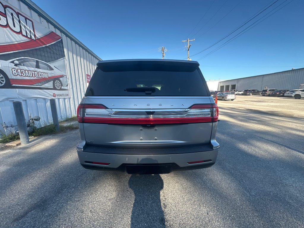 Used 2021 Lincoln Navigator Reserve RWD image 7