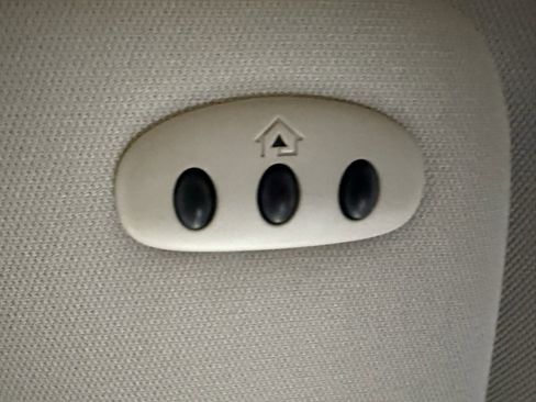 Used 2022 Lincoln Nautilus Reserve w/ Equipment Group 202A image 62