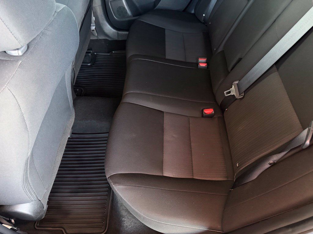 Used 2022 Nissan Sentra SV FWD image 13