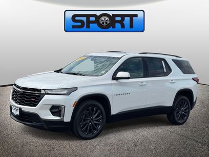 Used 2023 Chevrolet Traverse RS