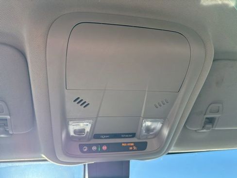 Used 2024 Chevrolet Equinox LS w/ LS Convenience Package image 27