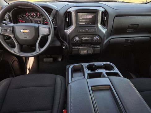 Used 2023 Chevrolet Silverado 1500 Custom RWD image 9