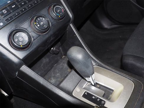 Used 2013 Subaru Impreza 2.0i image 17