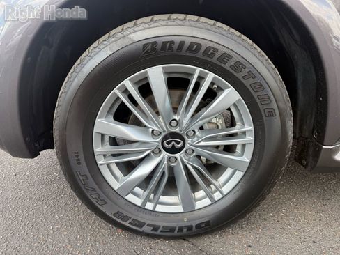 Used 2024 INFINITI QX80 Luxe AWD/4WD image 11