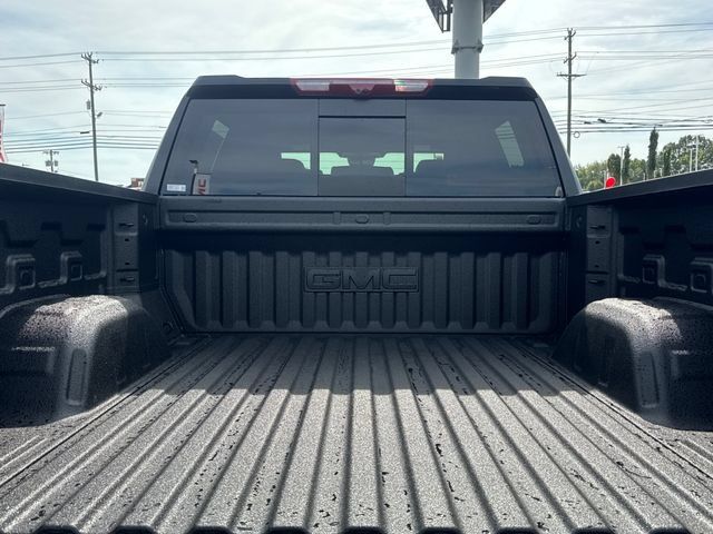 New 2026 GMC Sierra 1500 AT4 w/ AT4 Premium Package AWD/4WD image 12