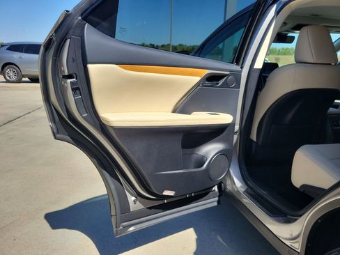 Used 2022 Lexus RX 350 FWD w/ Premium Package image 8
