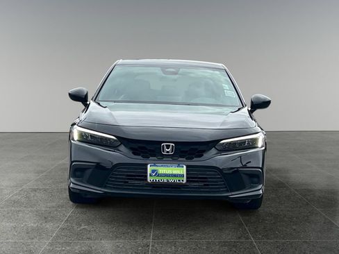 Used 2024 Honda Civic Sport image 3