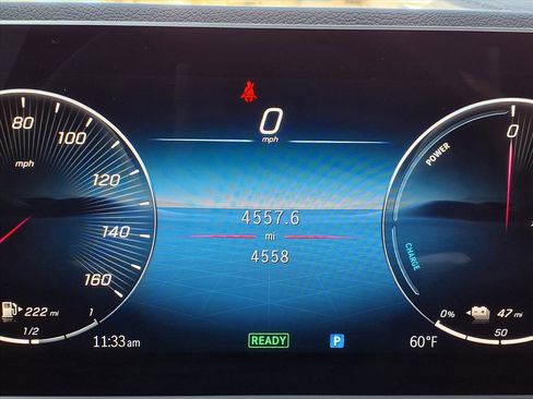 Used 2025 Mercedes-Benz GLE 450e 4MATIC image 29