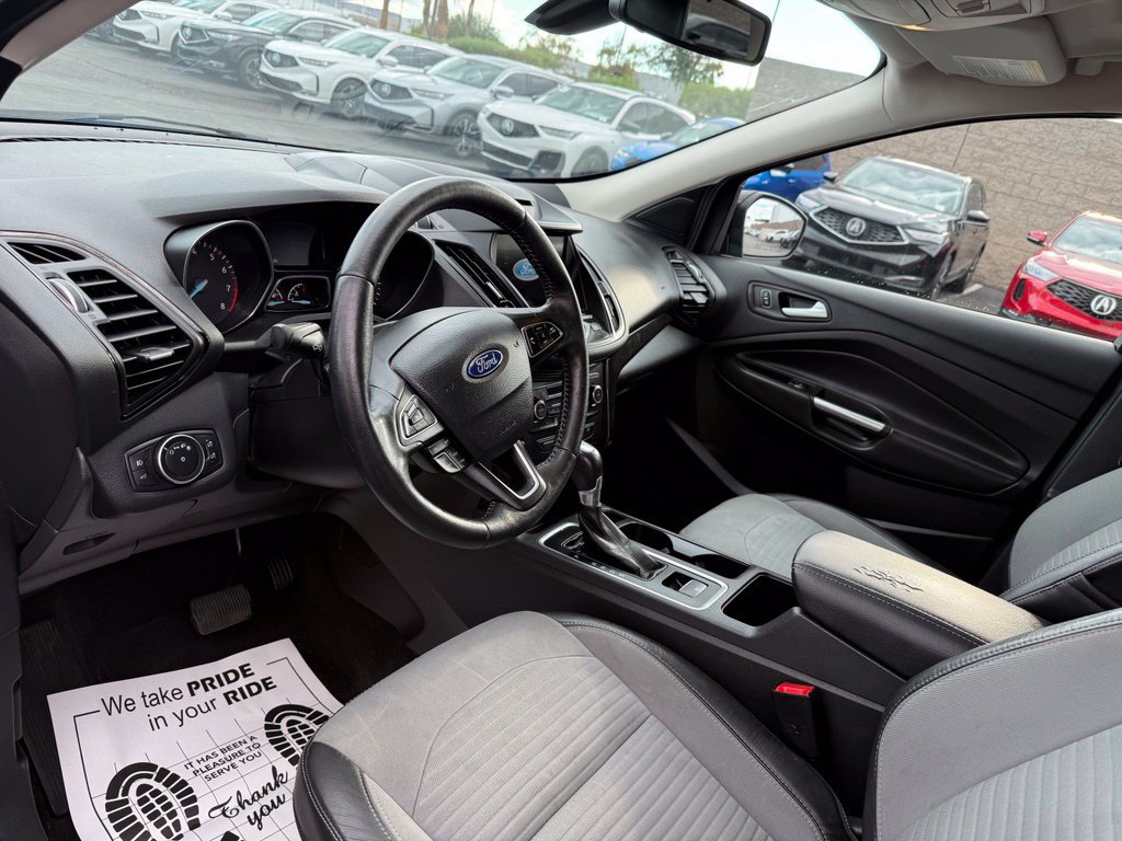 Used 2017 Ford Escape Titanium FWD image 10