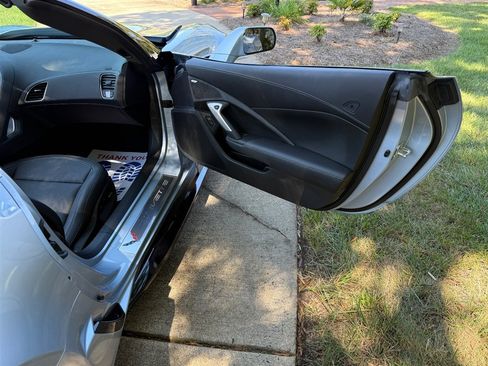 Used 2017 Chevrolet Corvette Grand Sport RWD image 57
