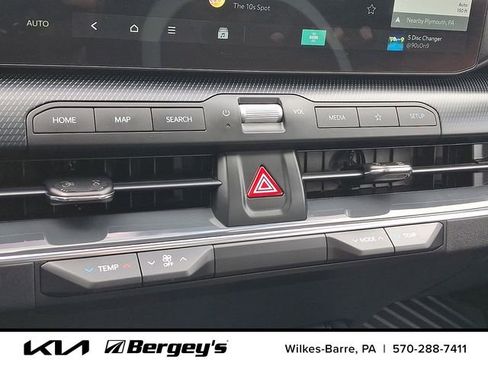Certified 2025 Kia K4 GT-Line w/ GT-Line Premium Package FWD image 18