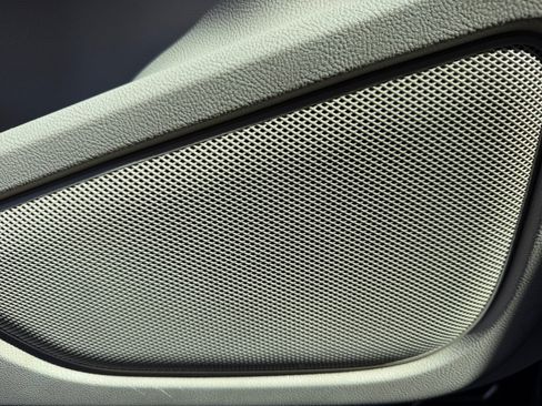 Used 2019 Lincoln MKC Reserve FWD image 27