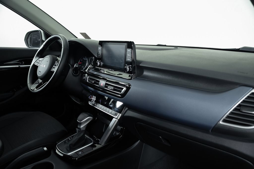 Used 2023 Kia Seltos S FWD image 34