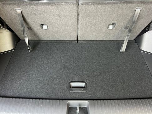 New 2026 Hyundai Ioniq 9 SEL image 16