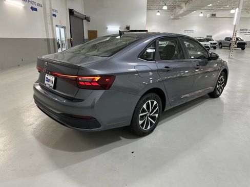New 2026 Volkswagen Jetta S image 9