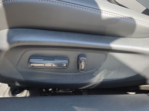 Used 2025 Honda Civic FWD Hybrid Sedan image 10