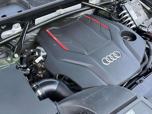 Used 2022 Audi SQ5 Premium Plus w/ Premium Plus Package image 40