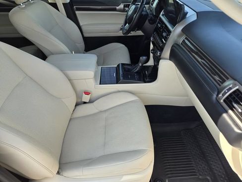 Used 2023 Lexus GX 460 Premium AWD/4WD image 13