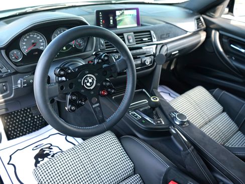 Used 2018 BMW M3 CS w/ Executive Package RWD image 26