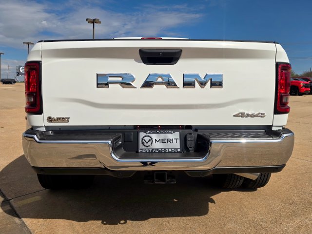New 2027 RAM 3500 Tradesman AWD/4WD image 12