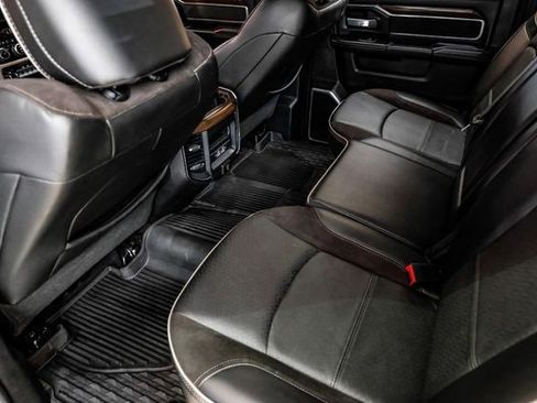 Used 2022 RAM 4500 Laramie image 32