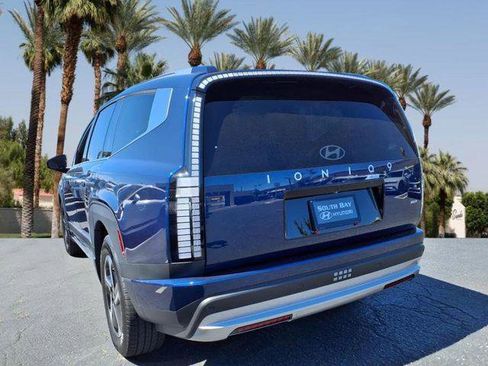 New 2026 Hyundai Ioniq 9 SE image 2