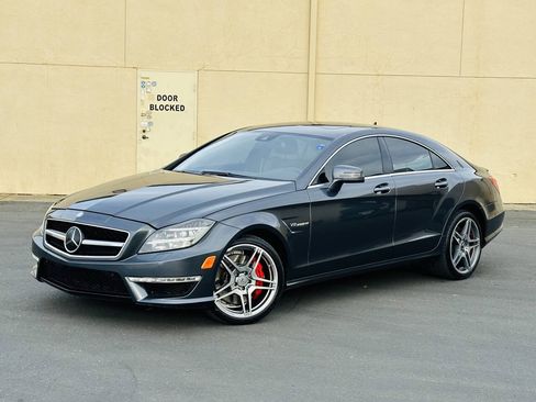 Used 2014 Mercedes-Benz CLS 63 AMG S-Model image 3