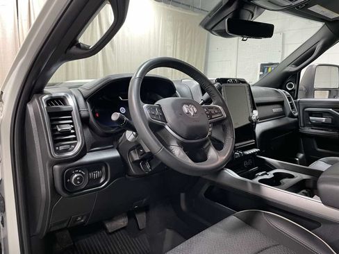 Used 2024 RAM 2500 Laramie w/ Night Edition AWD/4WD image 10