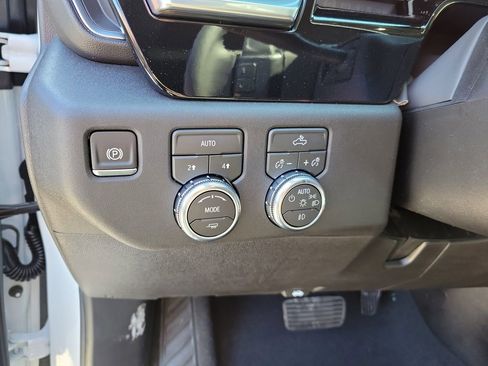 New 2026 GMC Sierra 1500 Elevation w/ Preferred Package AWD/4WD image 18