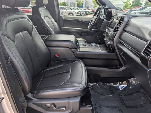 Used 2021 Ford Expedition Max Limited AWD/4WD image 10