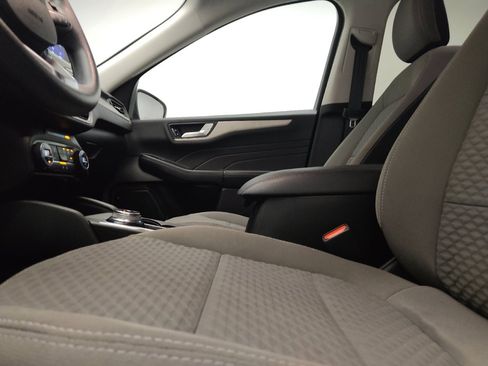 Used 2021 Ford Escape SE FWD image 17