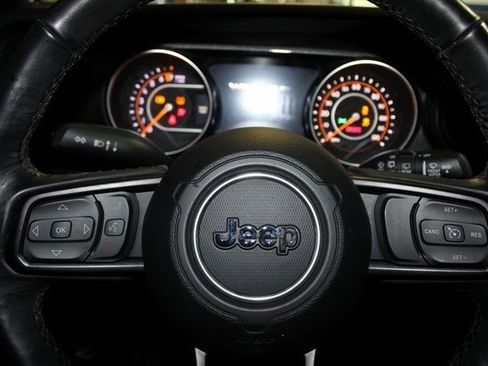 Used 2020 Jeep Wrangler Unlimited Sport image 13