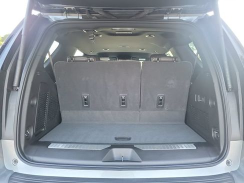 Certified 2025 Chevrolet Tahoe Premier RWD image 9