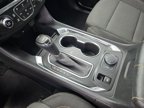 Used 2020 Chevrolet Traverse LS FWD image 18
