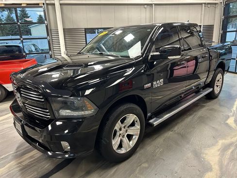 Used 2015 RAM 1500 Sport w/ Convenience Group AWD/4WD image 34
