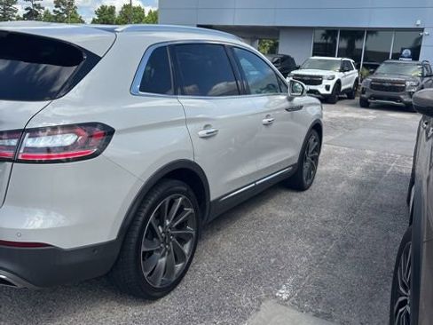 Used 2020 Lincoln Nautilus Reserve w/ Equipment Group 202A AWD/4WD image 4