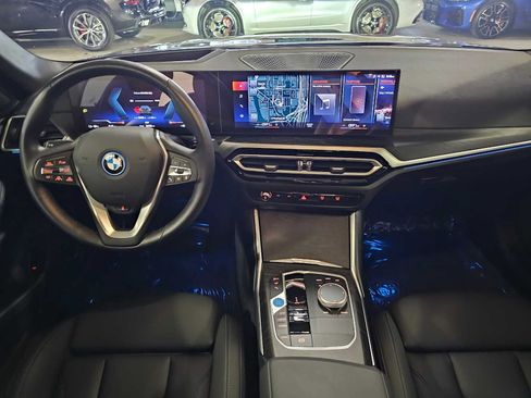 Used 2023 BMW i4 eDrive35 RWD image 10