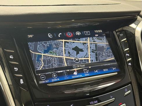 Used 2019 Cadillac Escalade Premium Luxury image 19