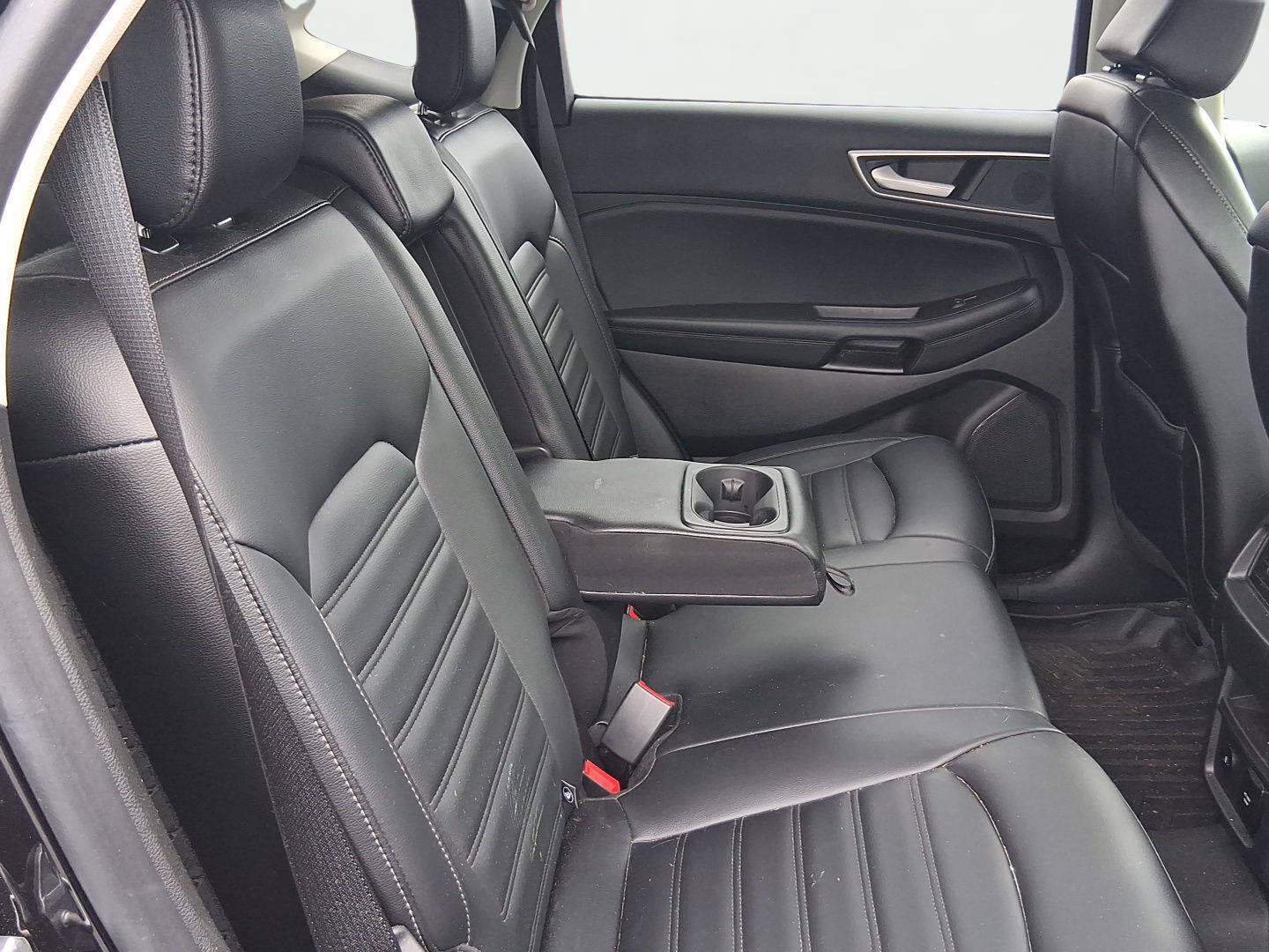 Used 2023 Ford Edge SEL w/ Convenience Package AWD/4WD image 9