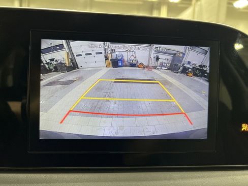 Used 2021 Hyundai Palisade SE w/ Cargo Package image 19